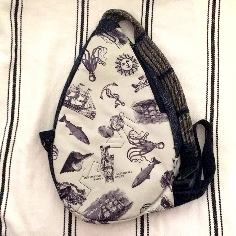 Kavu Natural Diver Paxton Bag